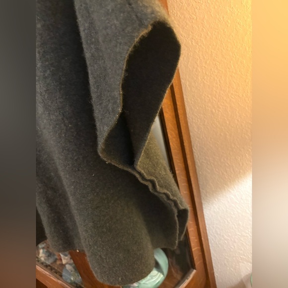 The Cashmere Project Front Zip Poncho Forest Green, One Size Fits All - Picture 8 of 15